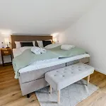 Wiesenglueck - Helles Mit Blick Auf Allgaeuer Wiesen, 2 Schlafzimmer & Zentrale Lage Apartmán *