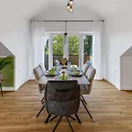 Wiesenglueck - Helles Mit Blick Auf Allgaeuer Wiesen, 2 Schlafzimmer & Zentrale Lage Apartmán