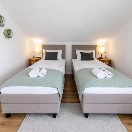 Wiesenglueck - Helles Mit Blick Auf Allgaeuer Wiesen, 2 Schlafzimmer & Zentrale Lage Apartmán Altusried